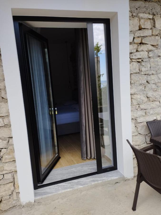 Comfort Guest Rooms Vila Hm Саранда Экстерьер фото