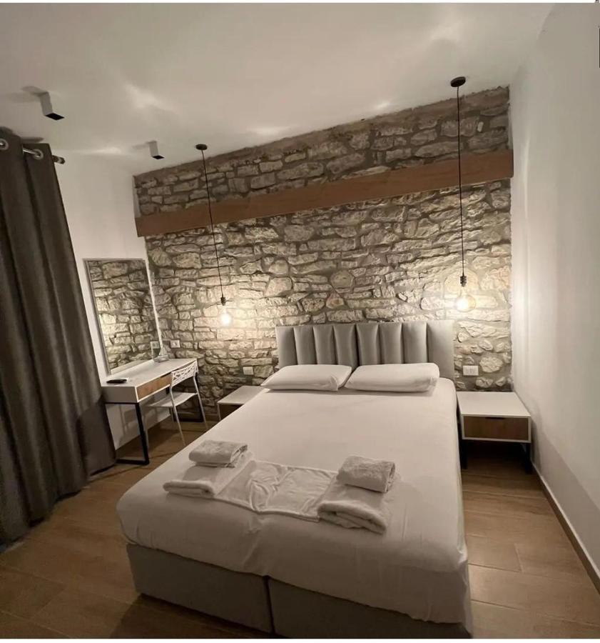 Comfort Guest Rooms Vila Hm Саранда Экстерьер фото