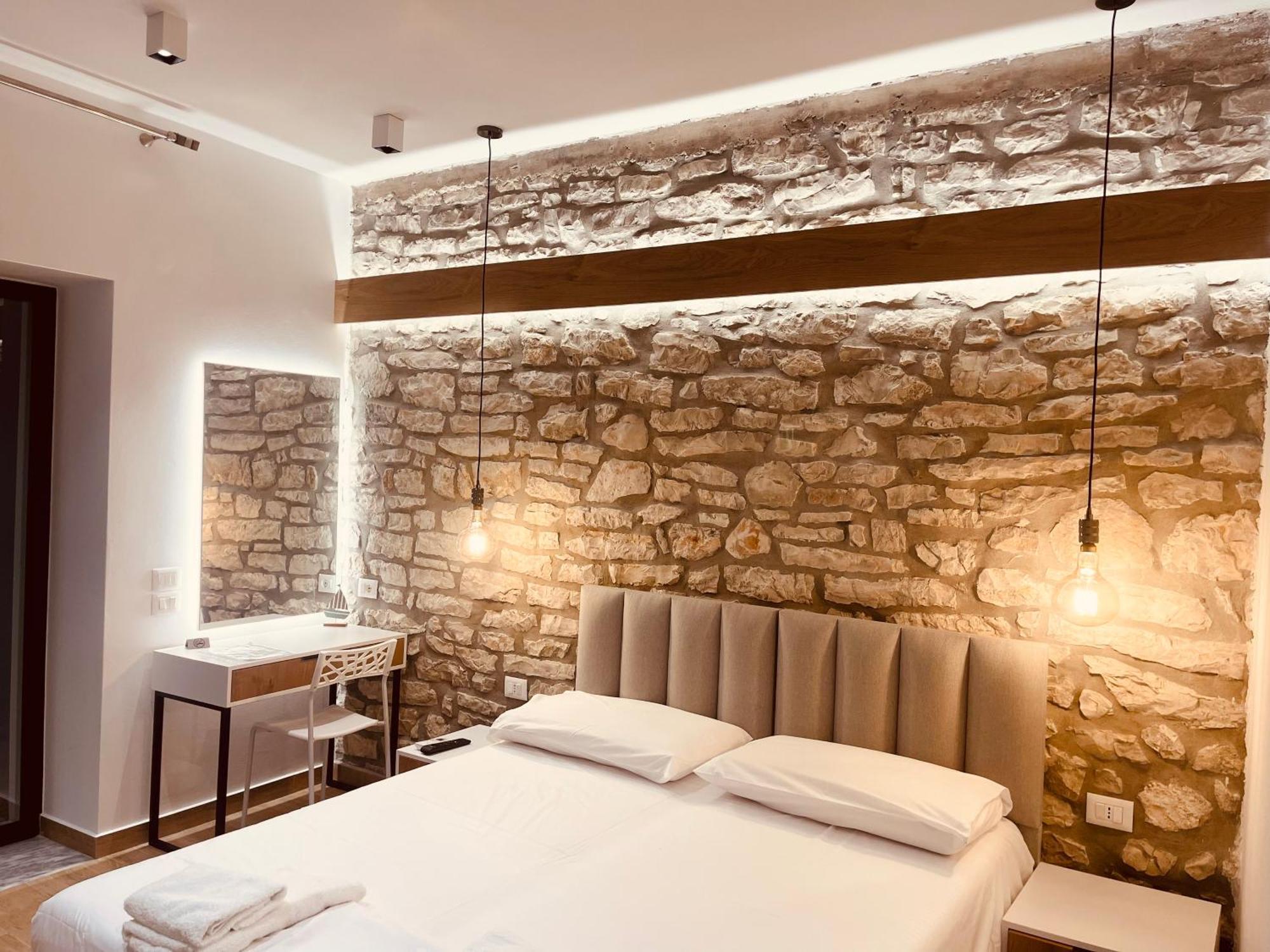 Comfort Guest Rooms Vila Hm Саранда Экстерьер фото